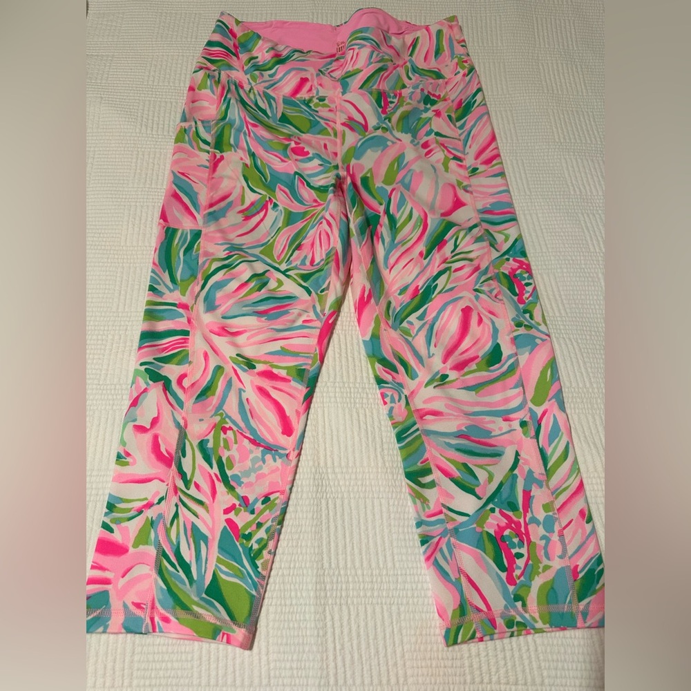 Lilly Pulitzer Pink, Green & Blue Printed Capri Leggings